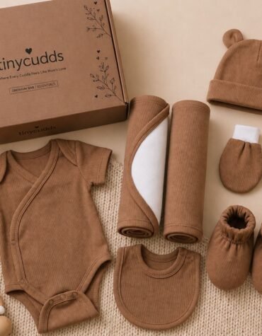 TinyCudds Welcome Little One Gift Box – Mocha | 7-Piece Baby Gift Set